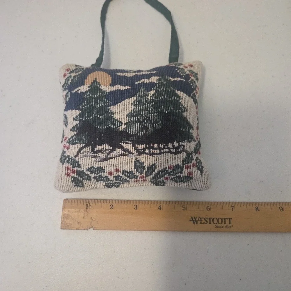 Mini Christmas Pillow Door Hanging Sleigh ride Horse Tapestry Winter Decoration